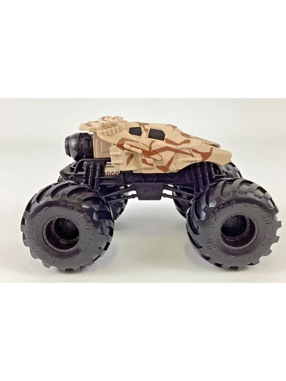 Hot Wheels Monster Jam Truck Batmobile Tumbler Camo 1:24 Diecast Large Toy 2025